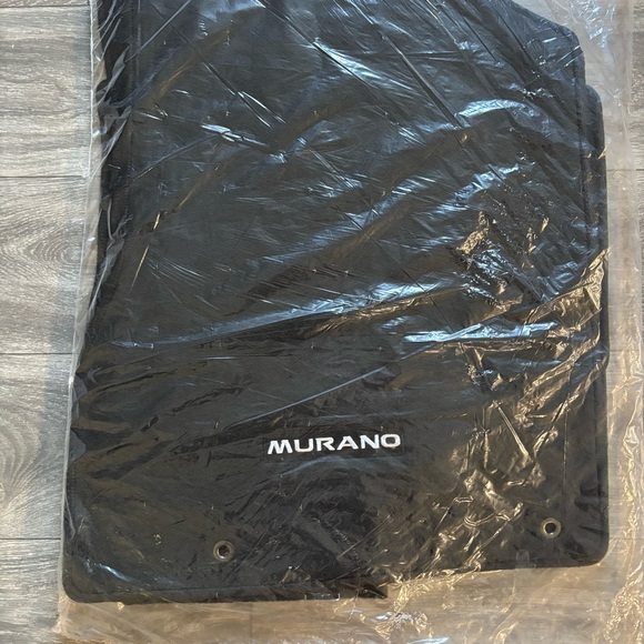 NEW SEALED 2019-2024 Genuine OEM Nissan Murano Carpet Floor Mats 3Pcs 999E2C7000 - Picture 5 of 5